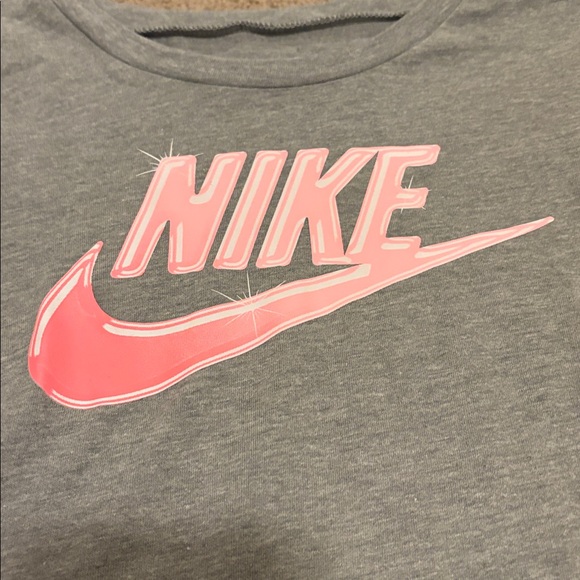 Nike Gray Top and Black Leggings Set with Pink Logo - Picture 2 of 8